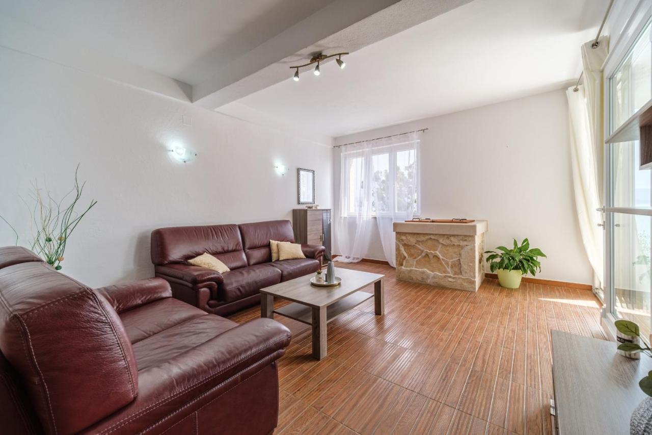 Rooms Plaza Divuje Murvica  Luaran gambar