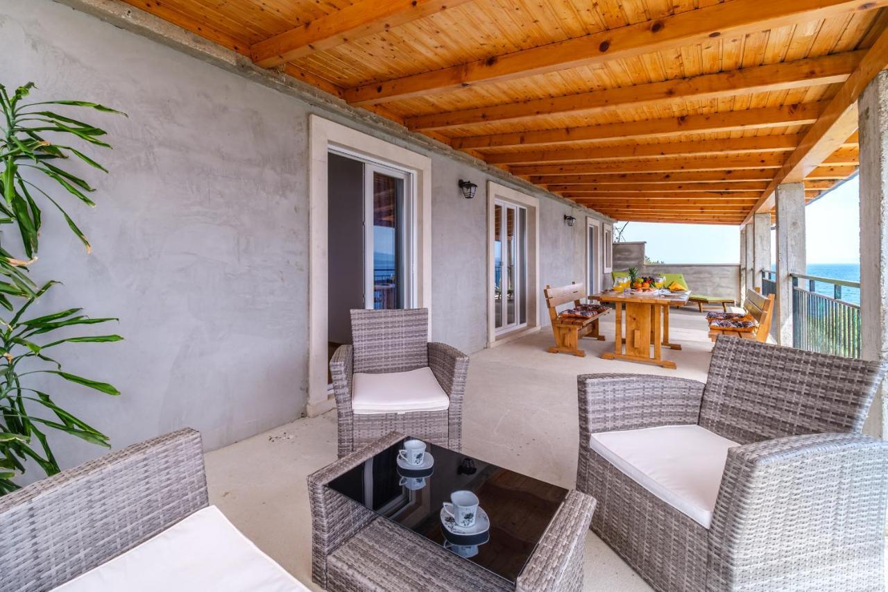 Rooms Plaza Divuje Murvica  Luaran gambar